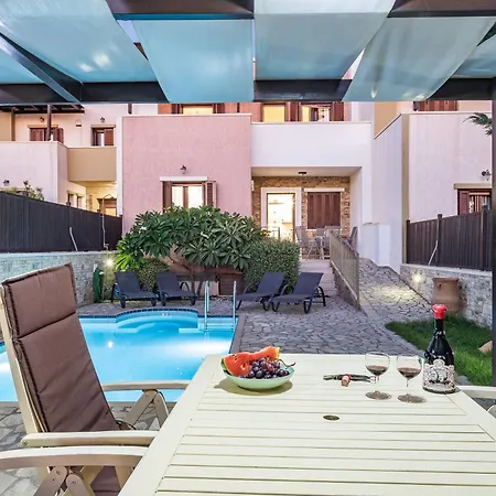 Luxurious With Private Pool Villa Makry Gialos (Crete)
